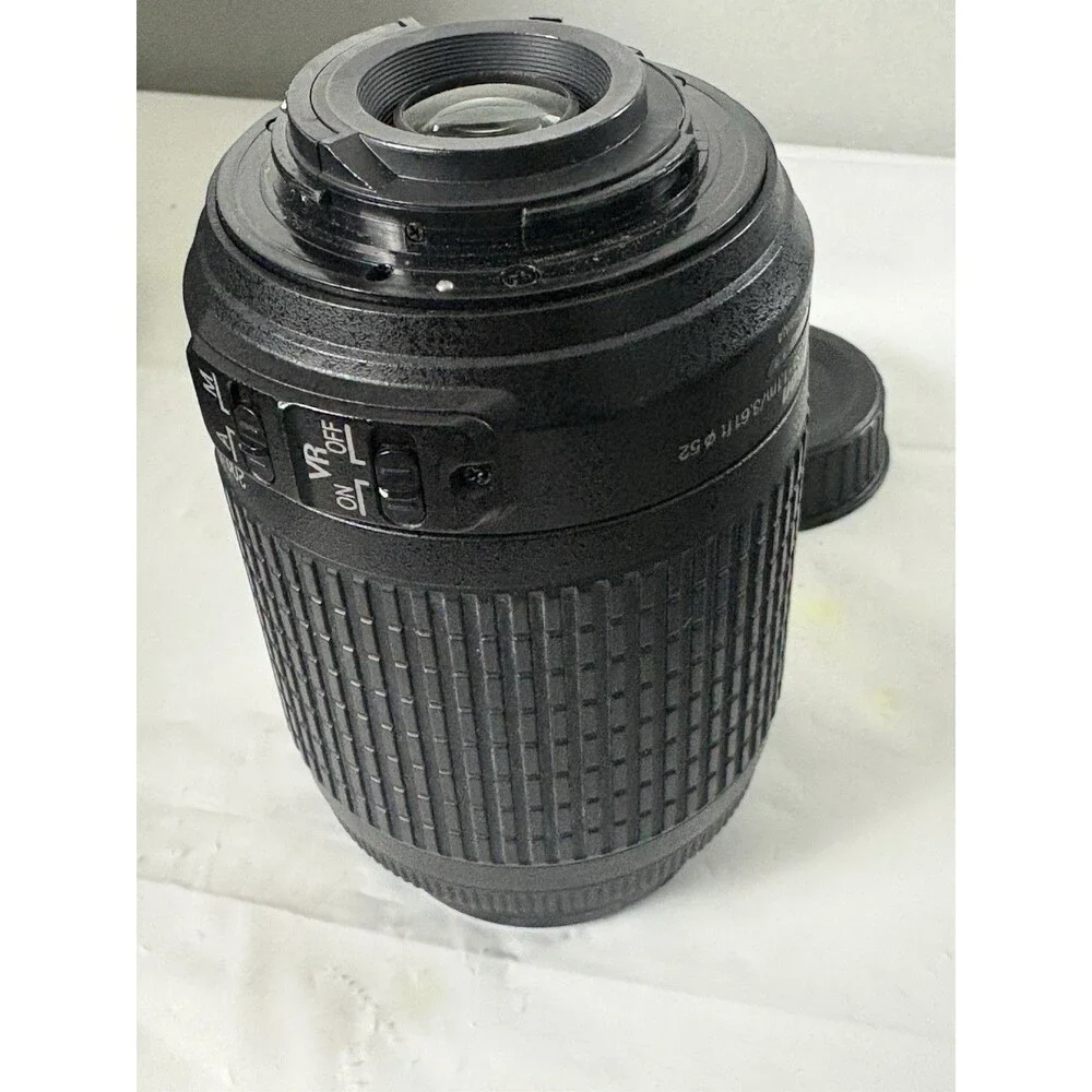 Nikon AF-S DX NIKKOR 55-200mm f/4-5.6G ED Zoom Lens *GOOD/TESTED*
